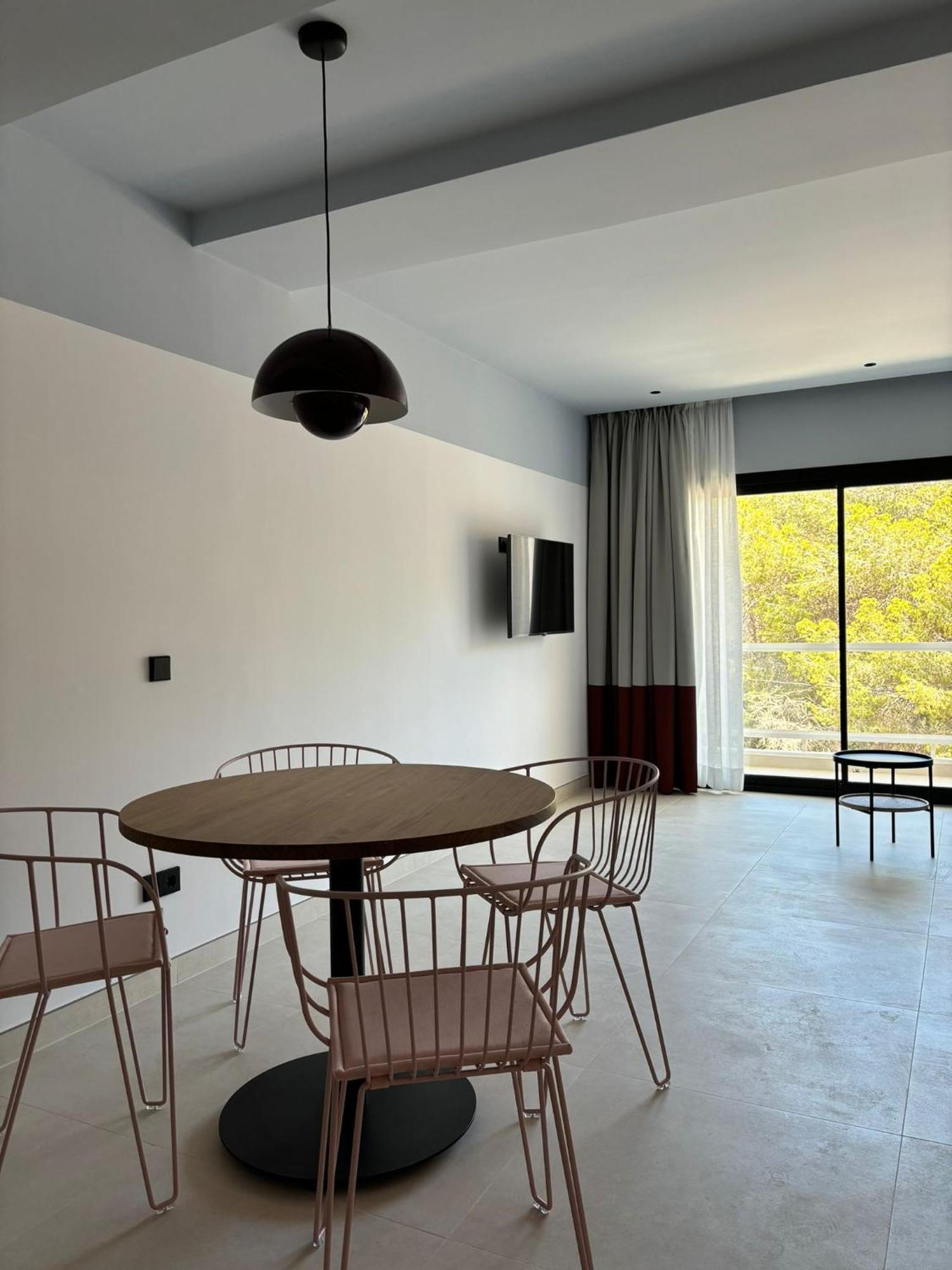 Es Cana Apartamentos Sofia מראה חיצוני תמונה