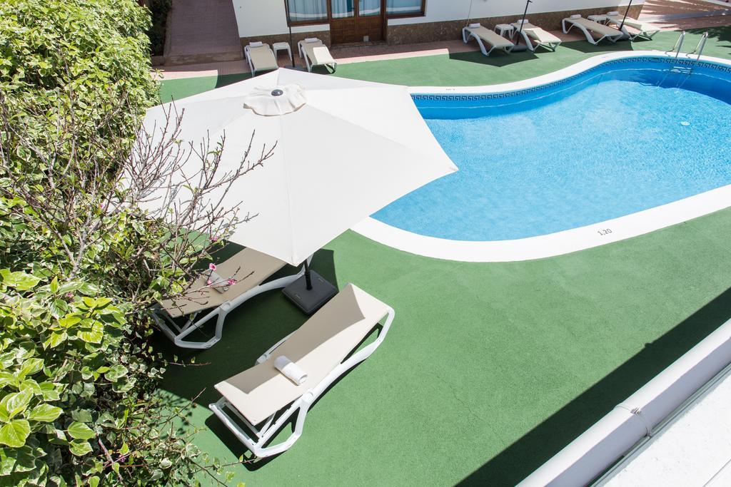 Es Cana Apartamentos Sofia מראה חיצוני תמונה