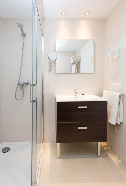 Es Cana Apartamentos Sofia מראה חיצוני תמונה