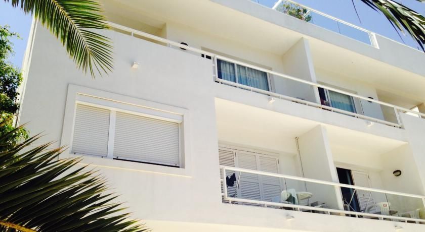Es Cana Apartamentos Sofia מראה חיצוני תמונה